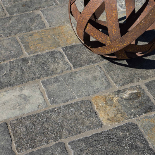 Pavé Pierre de Tandur Noir Longueur Libre x15x2,2 cm