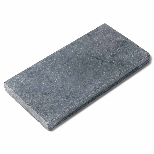 Margelle de piscine Pierre Bleue du Vietnam 60x30x5 cm Bord Droit