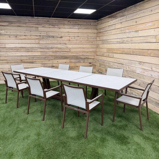 Ensemble Table de jardin extensible AMAKA en Aluminium couleur Corten