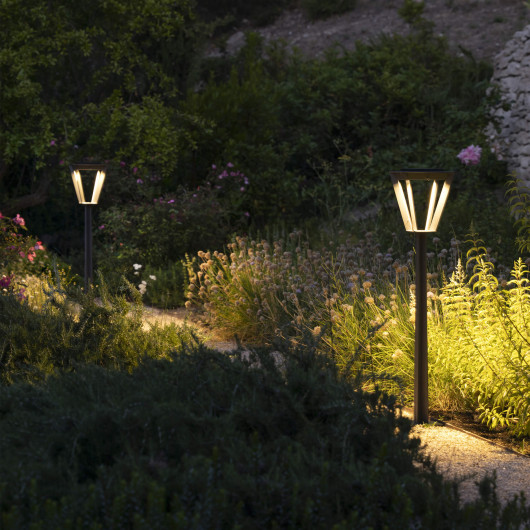 Borne LED solaire Tradition Corten 40 cm - Les Jardins