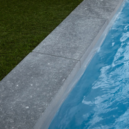 Margelle de piscine en pierre d'Irlande