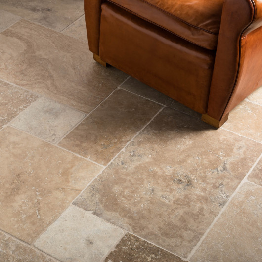 Carrelage pierre naturelle Travertin Mix 1er choix Opus 4 x1,2 cm Vieilli