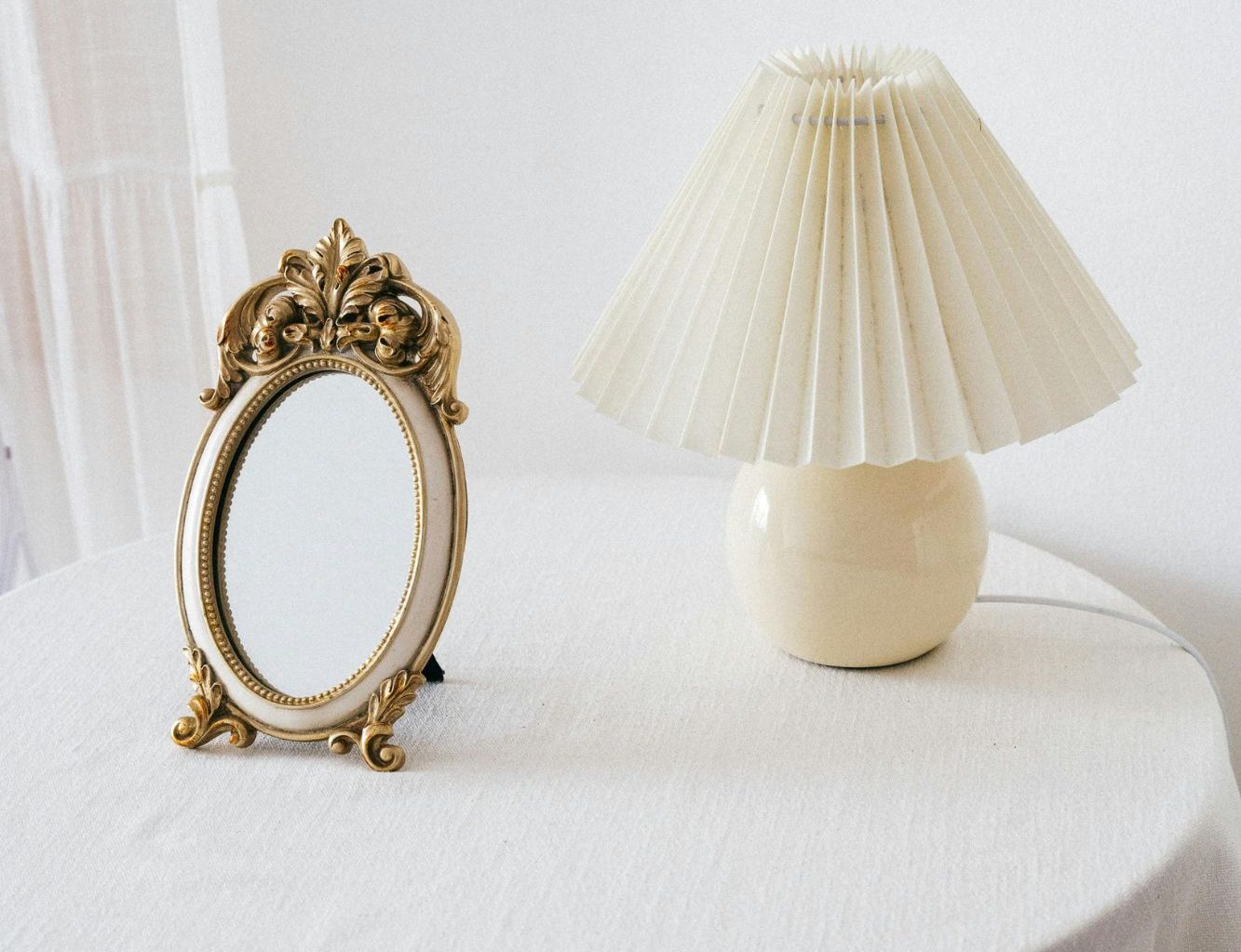 Comment mélanger ancien et moderne pour une déco intemporelle : 4 conseils pratiques