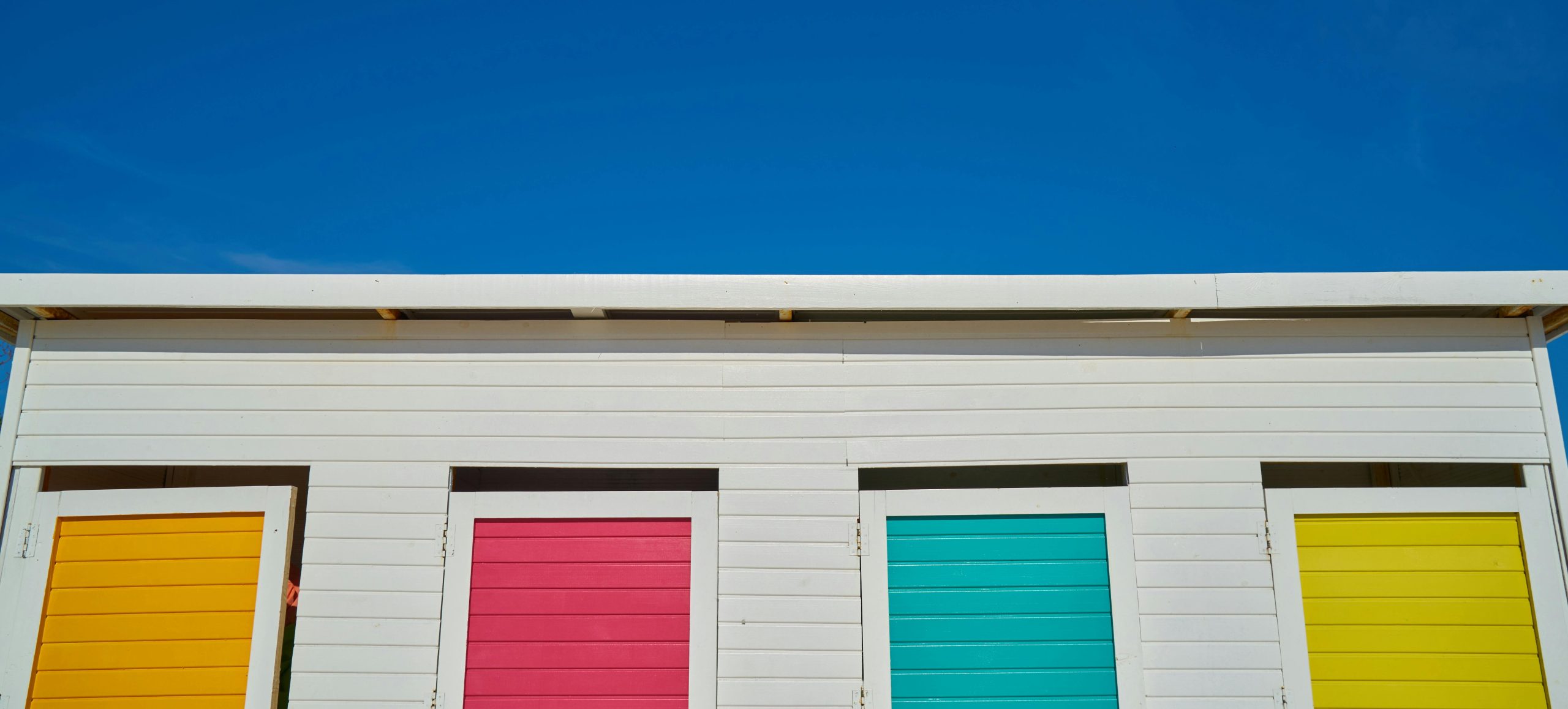 Les couleurs tendances déco 2025 pour un intérieur dernier cri